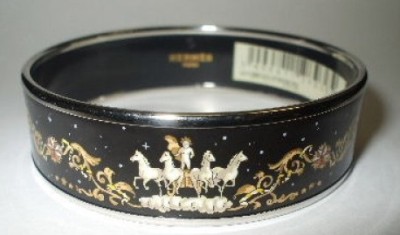 cosmos-bracelet